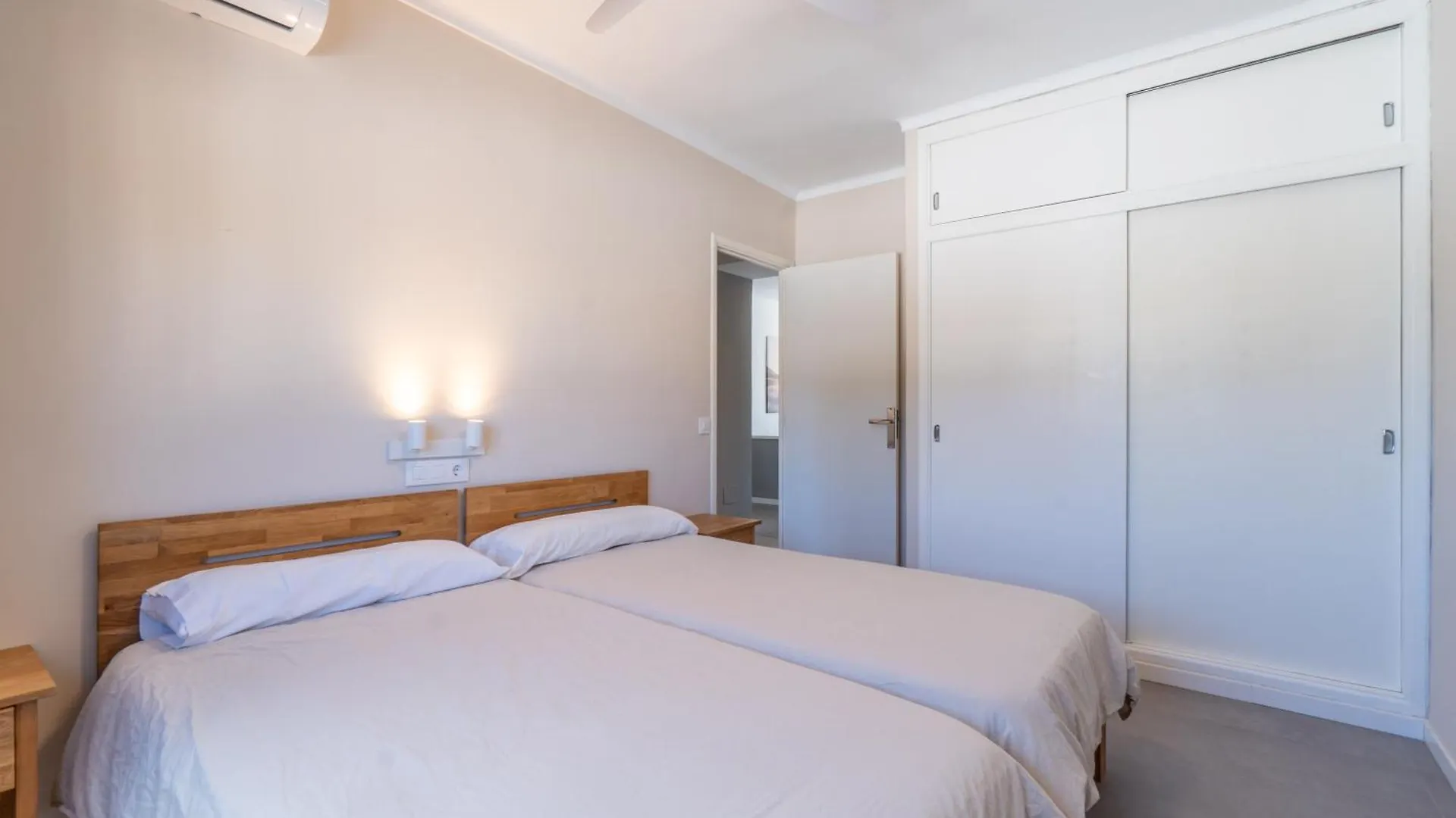 Ponent Cala Ratjada Apartments F Hiszpania