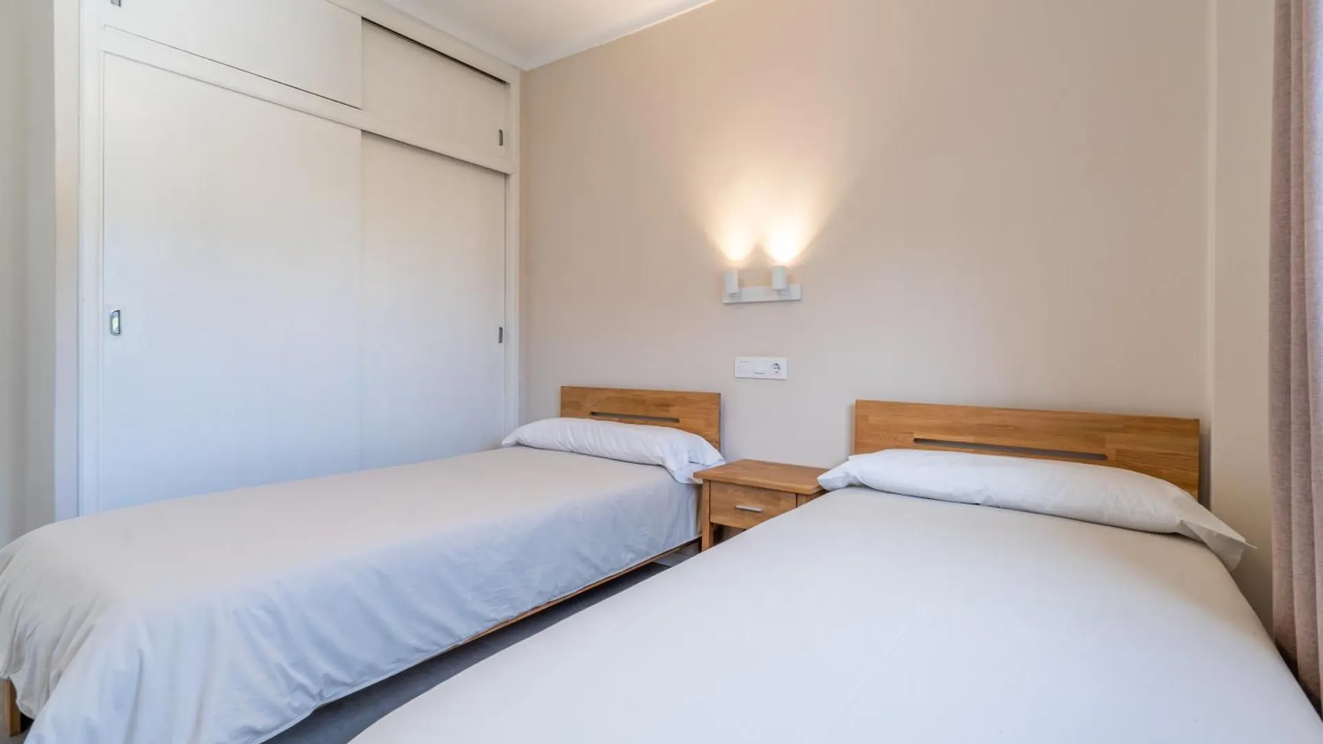 Ponent Cala Ratjada Apartments F