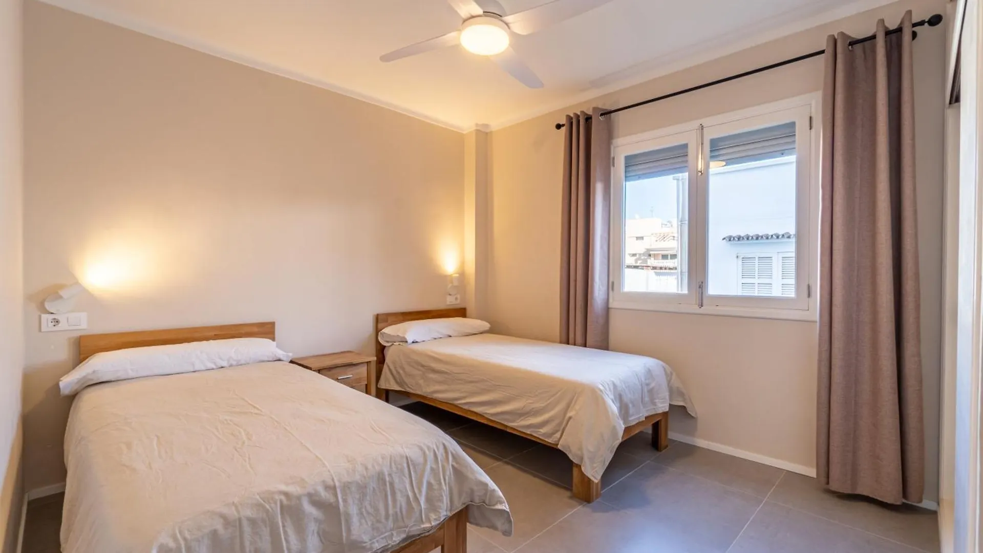 Ponent Cala Ratjada Apartments F  Cala Ratjada (Mallorca)