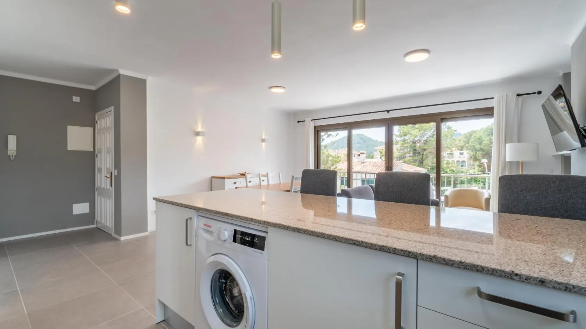 Ponent Cala Ratjada Apartments F 0*, Cala Ratjada (Mallorca)