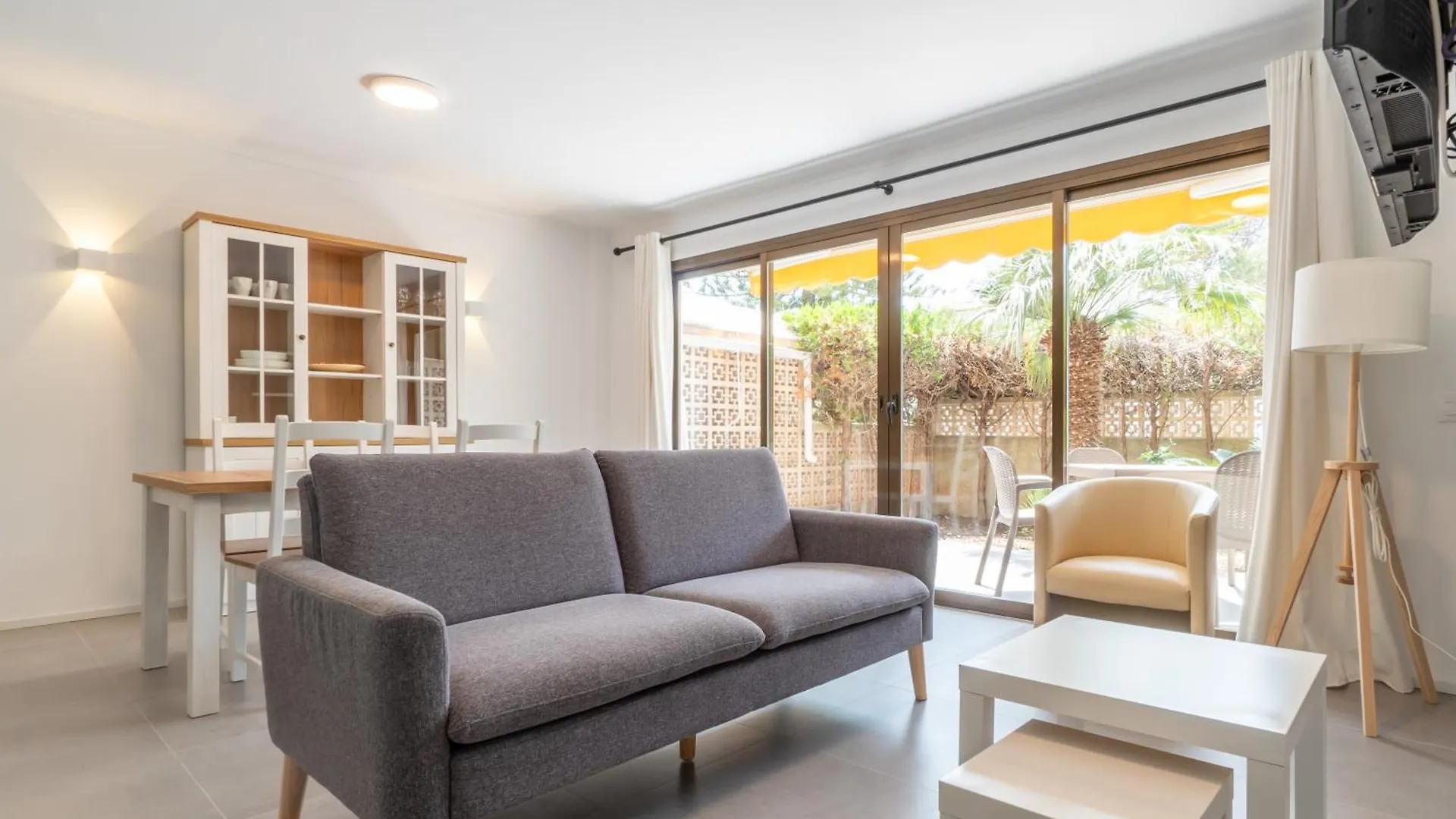 Ponent Cala Ratjada Apartments F