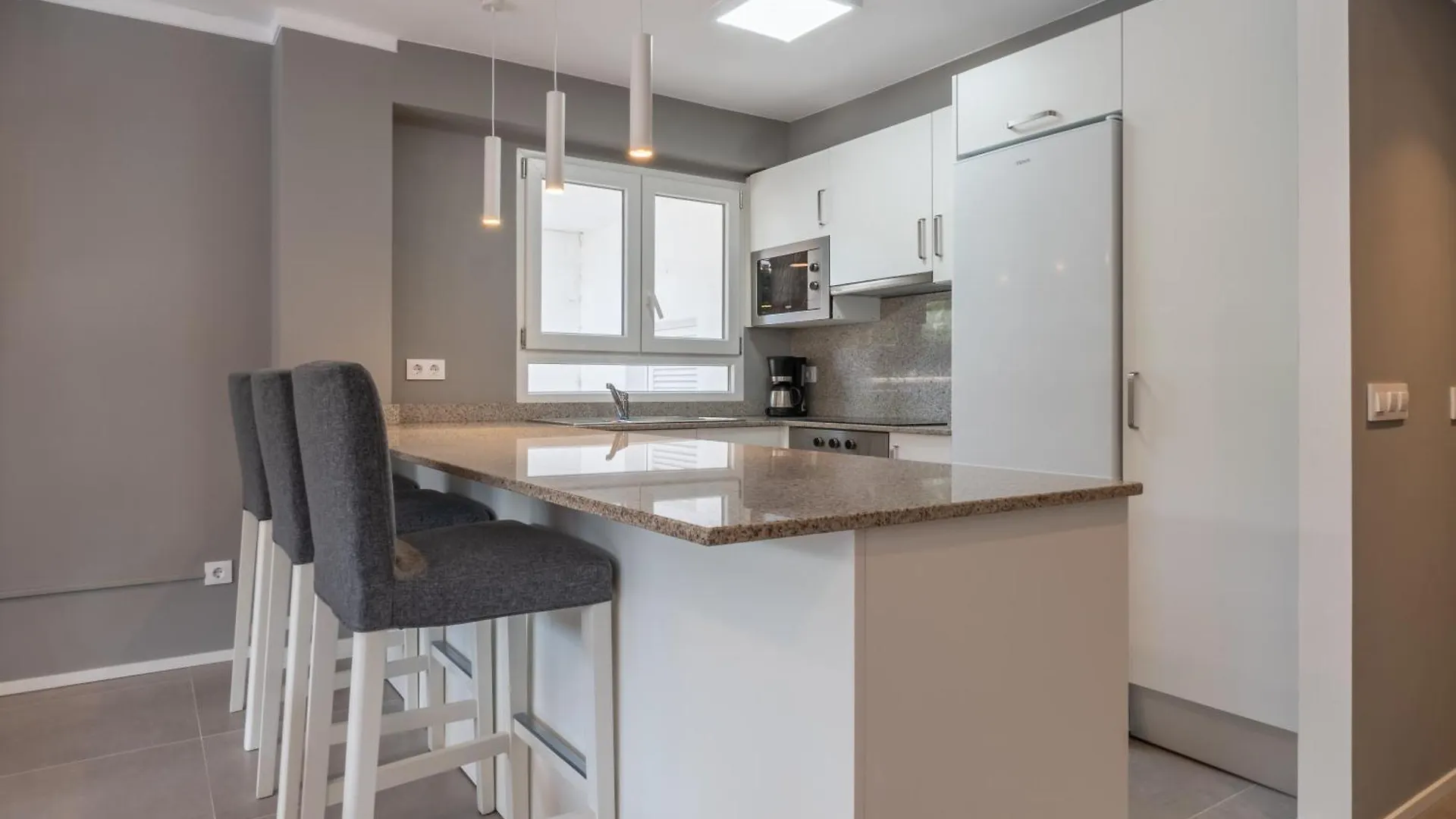 Ponent Cala Ratjada Apartments F Ισπανία